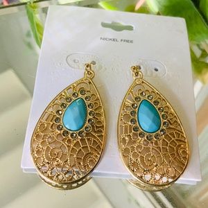 GOLD FILAGREE TEARDROP/ TURQUOISE EARRINGS PIERCED⭐️ NEW CONDITION